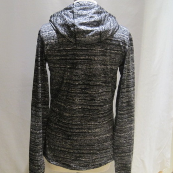 NIKE Hooded Pullover - Picture 2 of 10